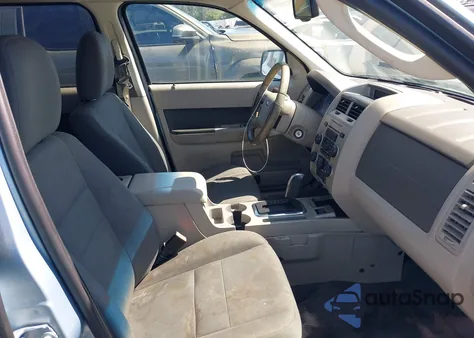 2009 Ford Escape Hybrid Limited from USA, damaged, VIN 1FMCU49329KC19982